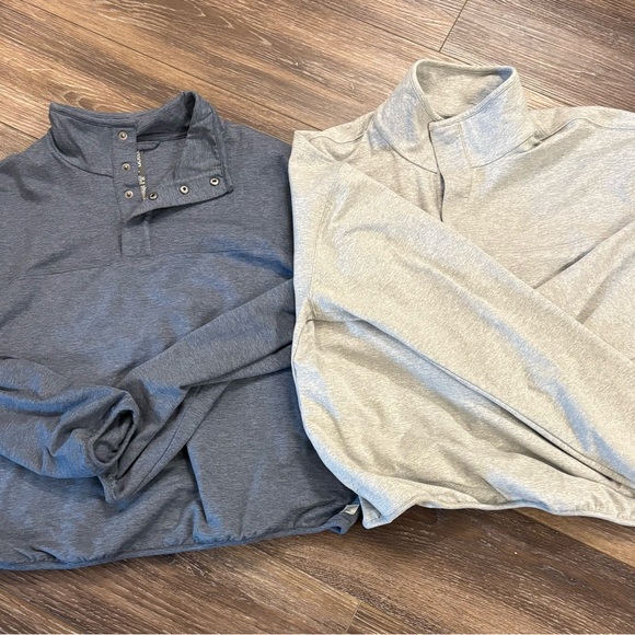 2 Woman’s Vuori Graphite Snap Mock Pullovers in Gray and Navy size large - Picture 3 of 8